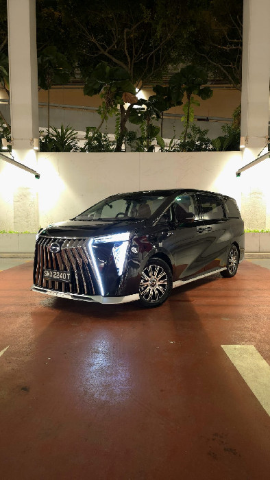 GAC E9 luxury MPV