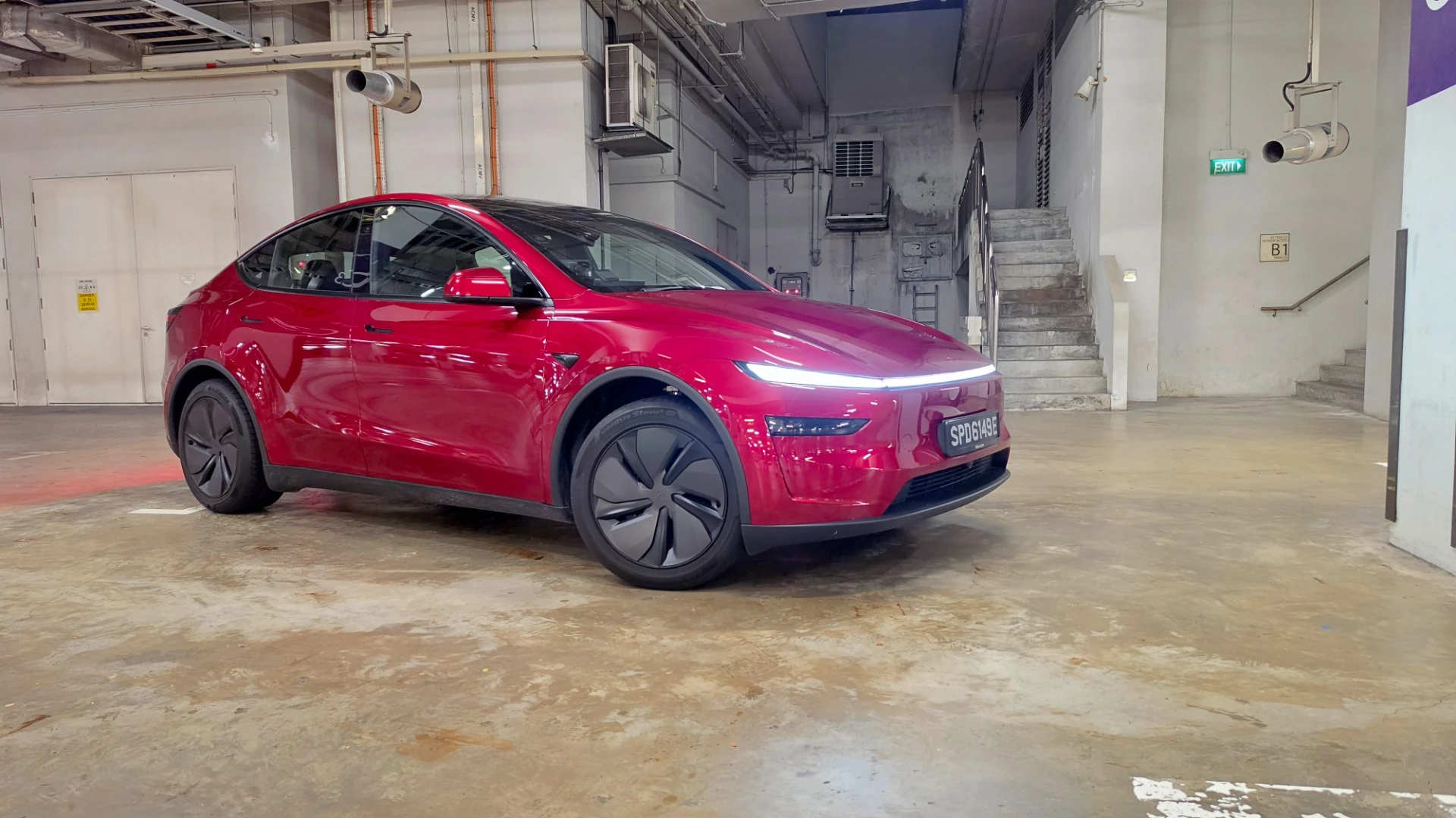 Tesla Model Y Long Range RWD